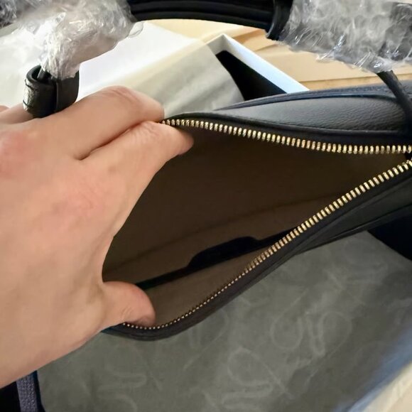 Polène Numéro Dix – Monochrome Black Textured Leather - Picture 7 of 10